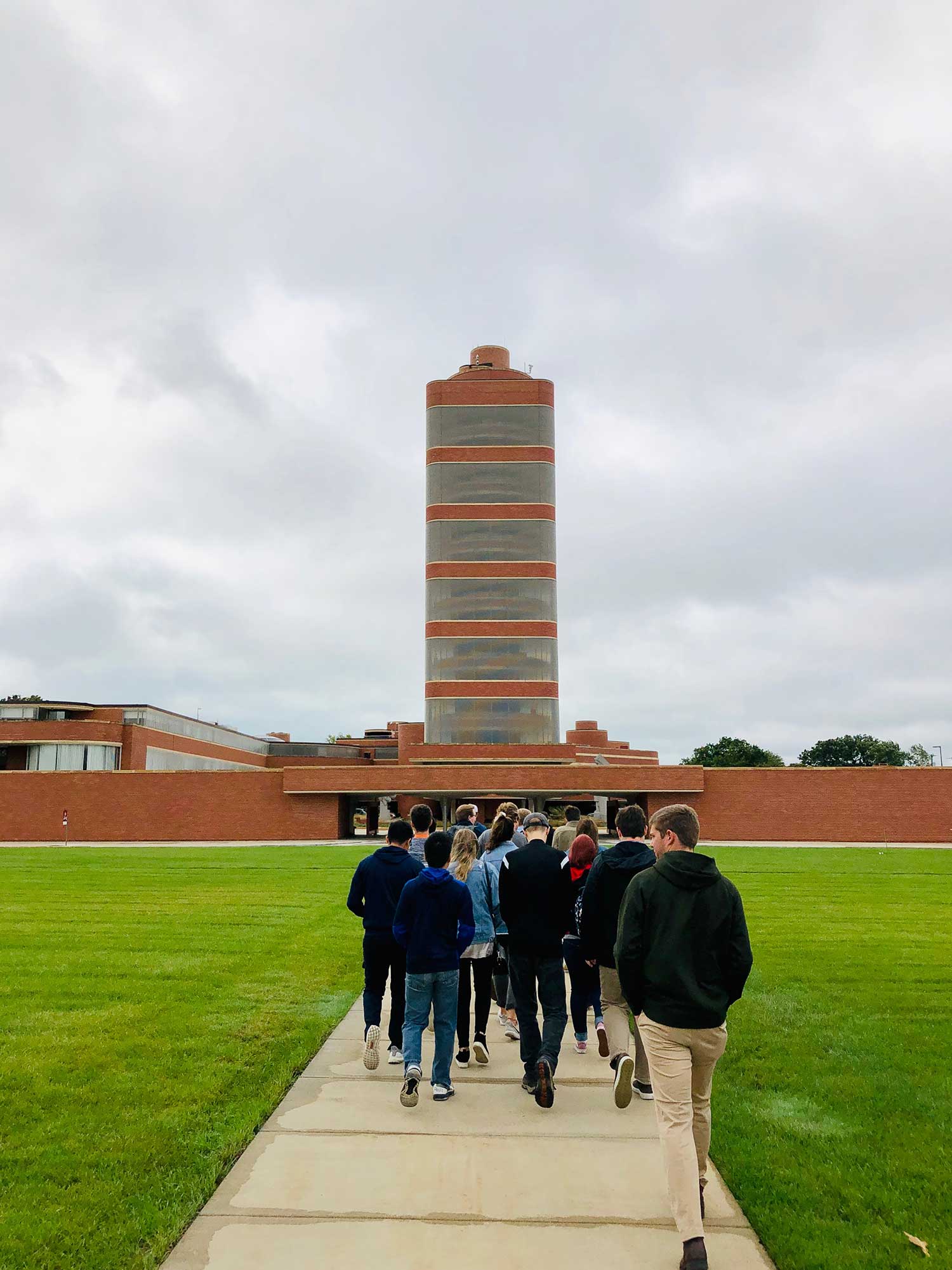 Mississippi State University third-year architecture students at SC Johnson Headquarters - Frank Lloyd Wright.