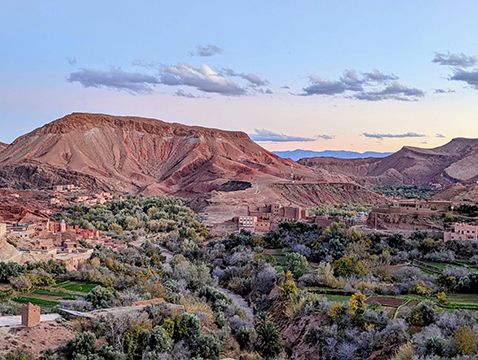 Photograph of a plateau.