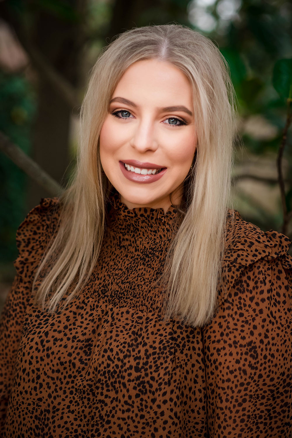 headshot of Ashlyn Cummins