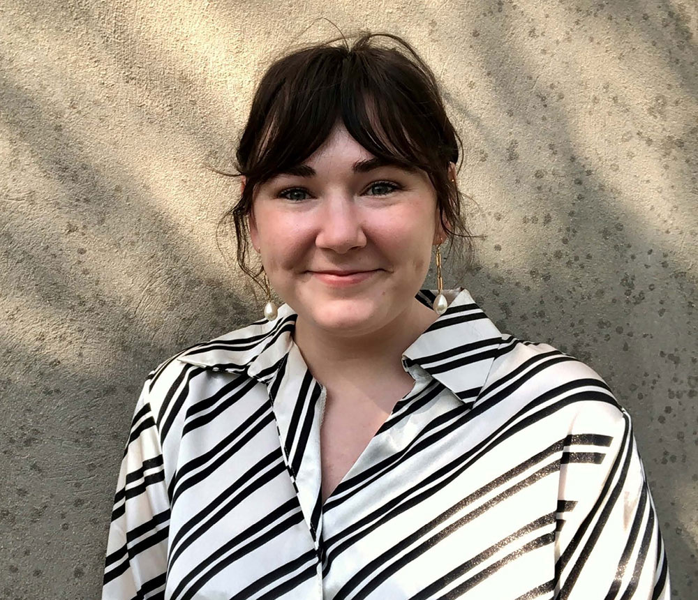 headshot of Abbie Baxter