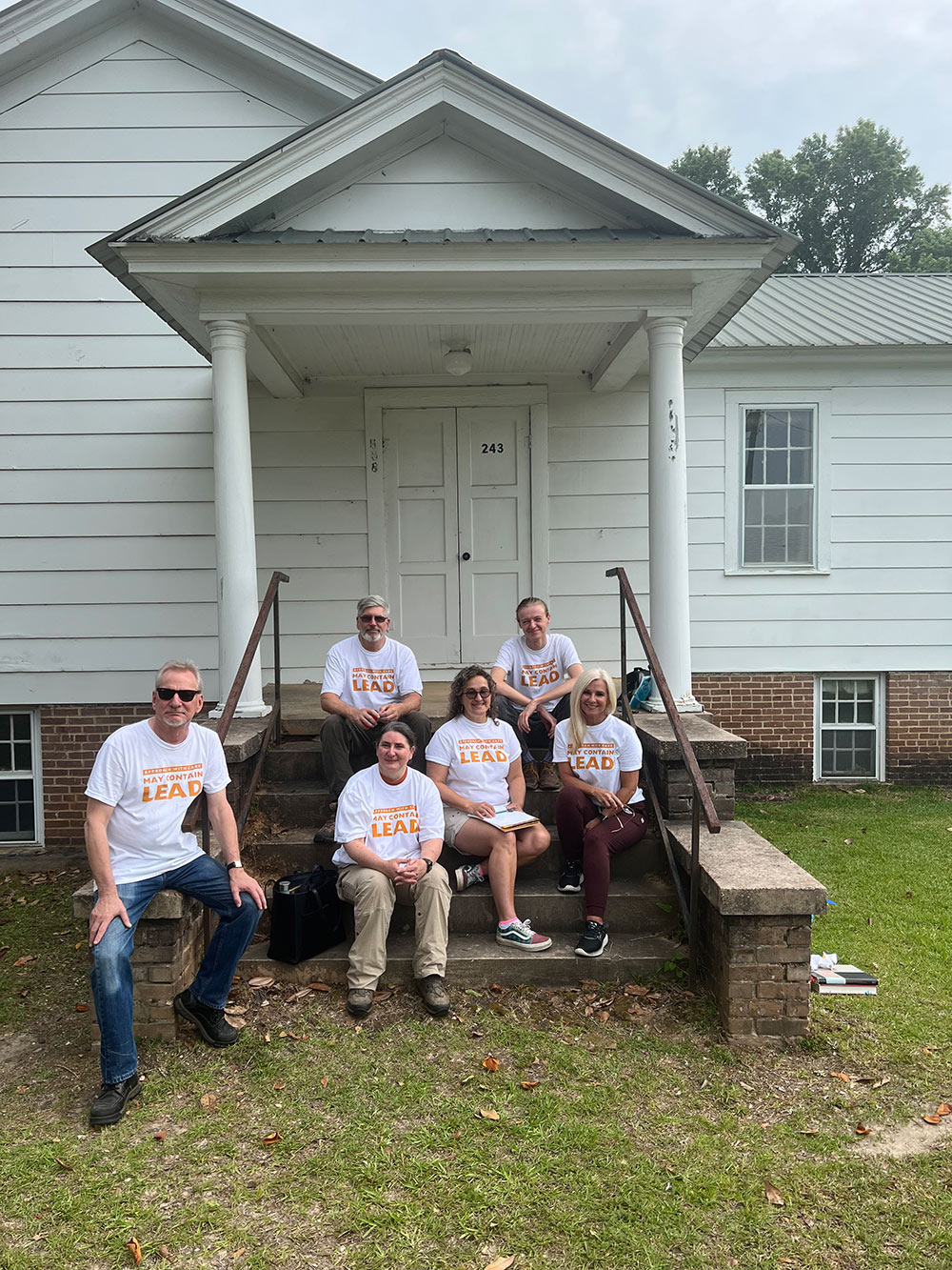 The historic preservation field study group sits on the steps of the Sturgis Presbyterian Church. (Pictured: First row, left to right: Assistant Professor Jeff Fulton, Sarah Johnson, Charlyn King and Cyndi Paker. Back row, left to right: Tommmy King and Aidan Taylor).